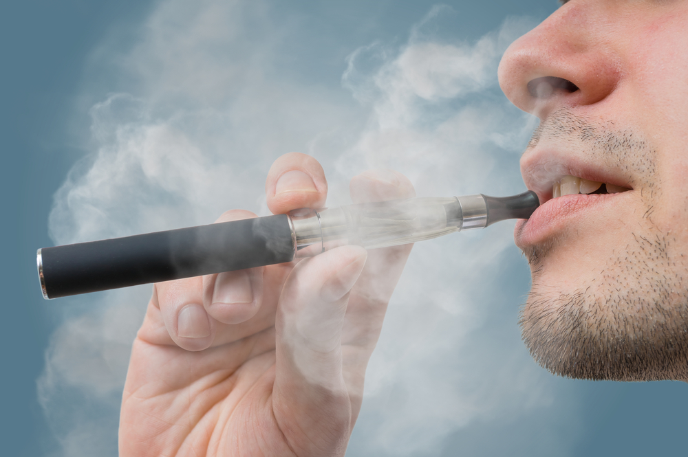Top Reasons Why People Prefer E Cigs Than Traditional Cigarettes Self Carers 